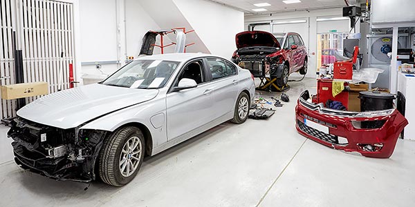 TARC Workshop - Tonbridge Accident Repair Centre